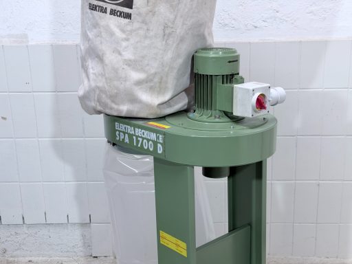 Elektra Beckum SPA 1700 Späne Absaugung komplett von rechts betrachtet