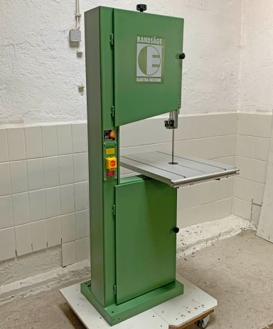 Elektra Beckum BAS 500 in der Gesamtansicht von vorne schräg links
