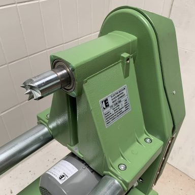 HDM 1000 Spindelstock mit serienmäßiger Mitnehmerspitze, Rückansicht mit Typenschild, Baujahr 1989