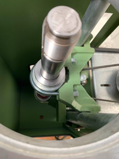 Frässpindel von 1996 eingebaut in der TF 100 M Tischfräsmaschine