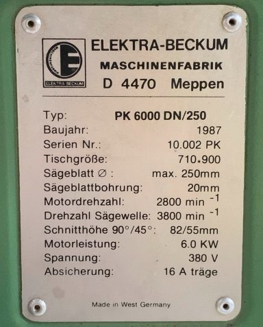 Typenschild einer Elektra Beckum PK 250 Tischkreissäge von Baujahr 1987 mit großem 6 kW Motor