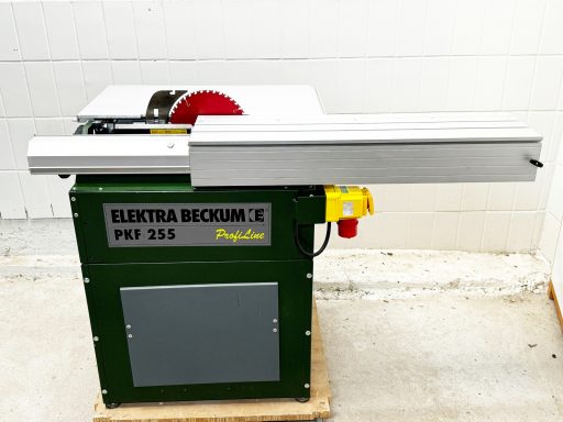Elektra Beckum PKF 255 mit 950 mm Formatschlitten ganz nach vorne gefahren