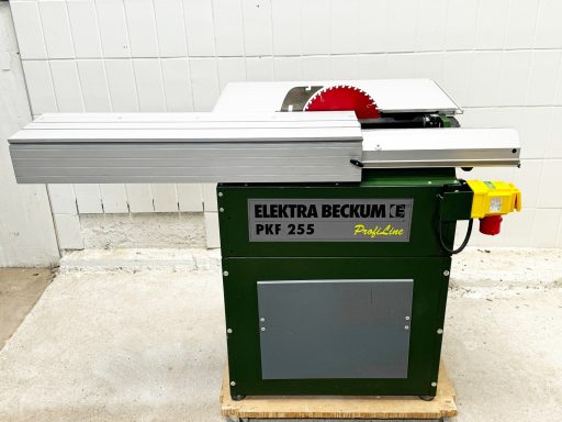 Elektra Beckum PKF 255 mit 950 mm Formatschlitten ganz nach hinten gefahren